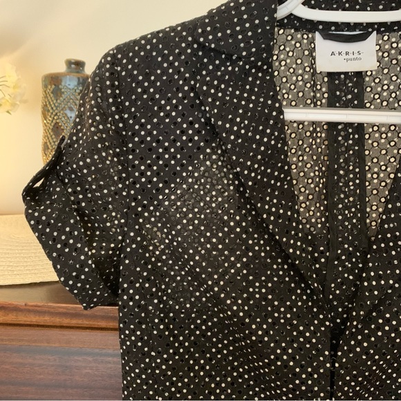 Akris Punto Short Sleeve Polka Dot Eyelet Blazer, Size 4 - Picture 4 of 12